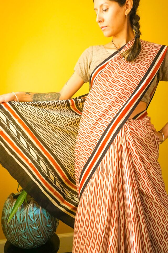 Squiggle Blockprint Sari